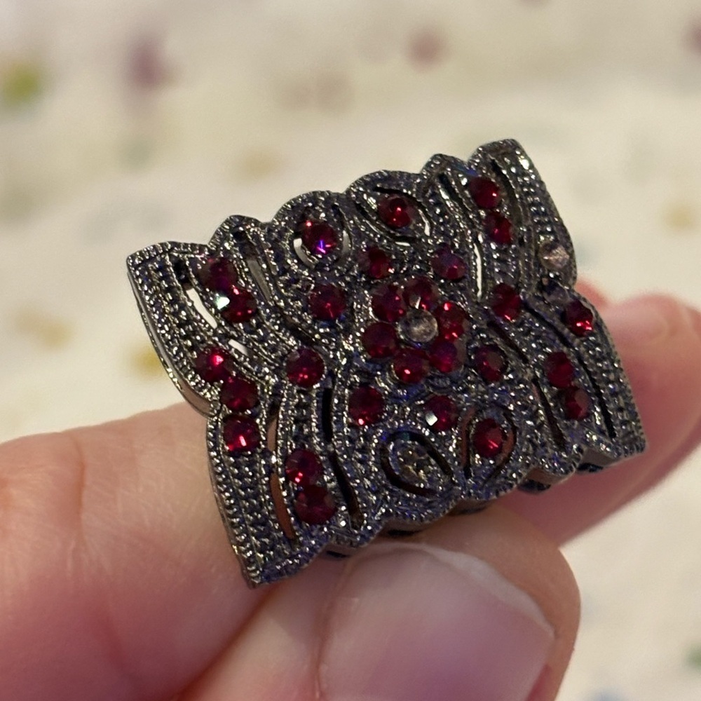 Costume Fashion Silver and Red Ring